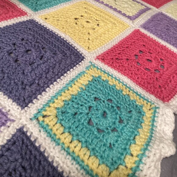Handmade Crochet Granny Square Blanket – Pastel Multicolour Throw - Picture 6 of 9